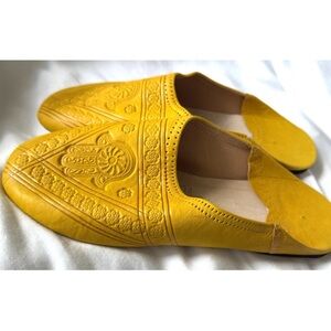 HANDMADE MOROCCAN TOOLED HAMSA LEATHER SLIPPERS FES BABOUCHE YELLOW SHOES SZ 9